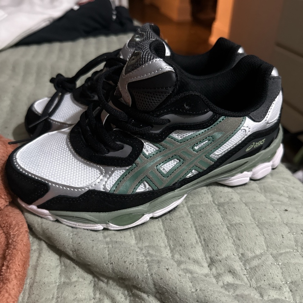 Asics Gel NYC